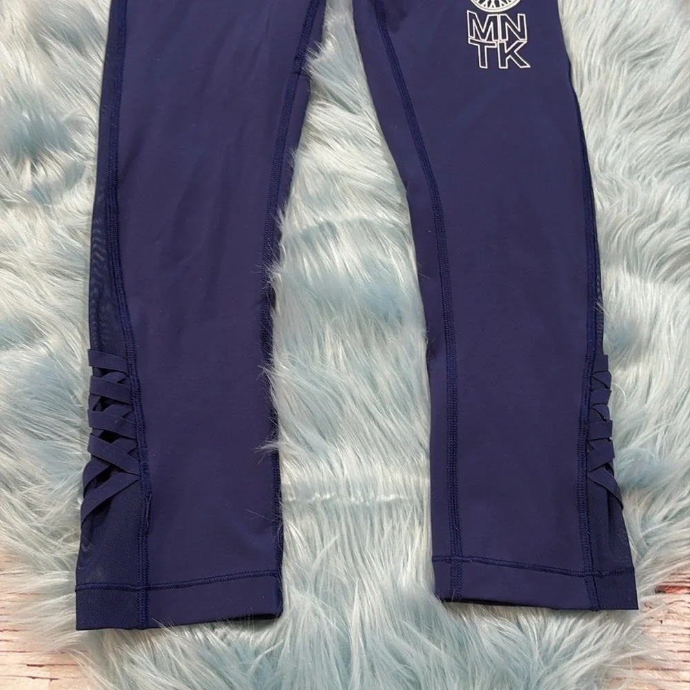 Lululemon X Soulcycle Minimalist Crop Leggings in Hero Blue sz 4